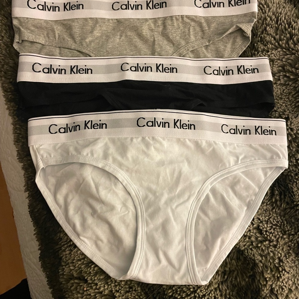 Calvin Klein Men's Underwear - Black and White & Grey